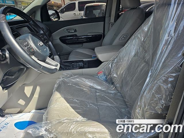 Kia All New Carnival Special, 2018 10