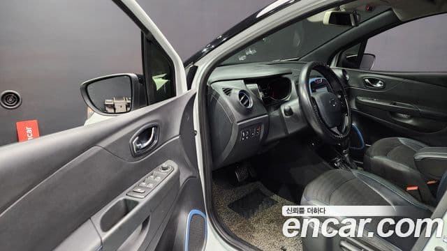 Renault Korea(Samsung) QM3 Signature, 2017 11