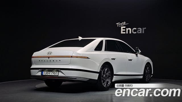 Hyundai Grandeur (GN7) люксовая версия, 2025 2
