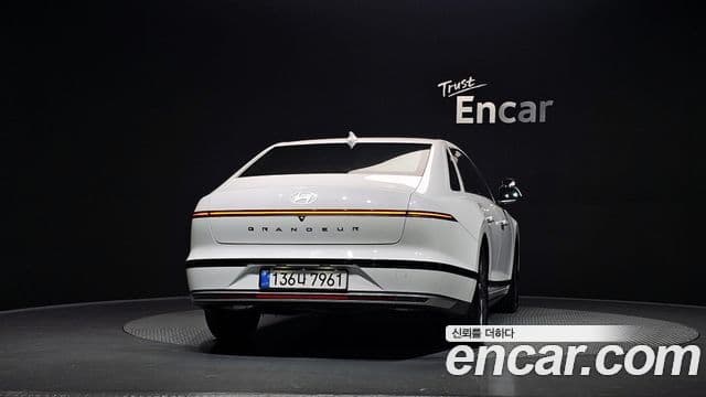 Hyundai Grandeur (GN7) люксовая версия, 2025 4