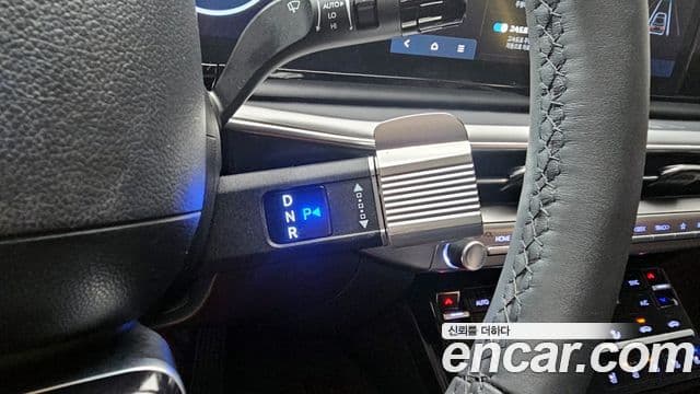 Hyundai Grandeur (GN7) люксовая версия, 2025 9