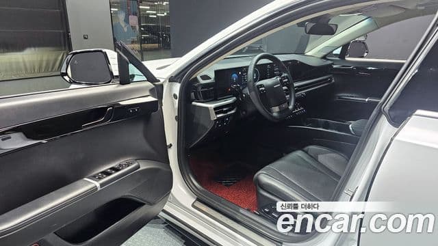 Hyundai Grandeur (GN7) люксовая версия, 2025 11