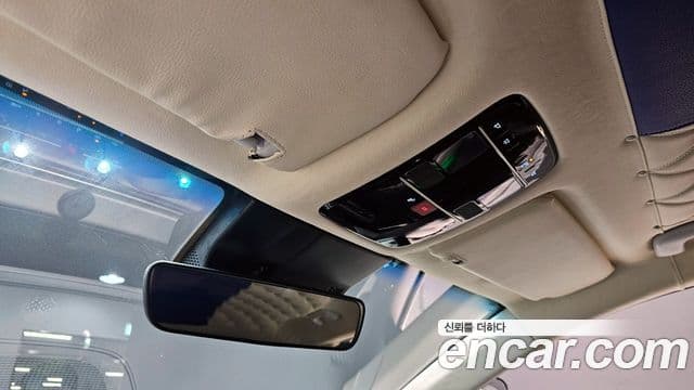 Hyundai Grandeur (GN7) люксовая версия, 2025 20