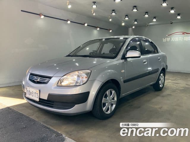 Kia Pride(новый кузов / новое поколение) 4DR 1.4 DOHC L, 2007 1