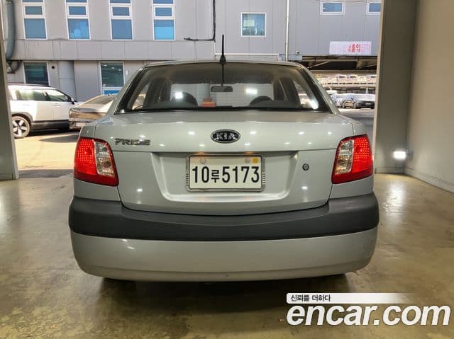 Kia Pride(новый кузов / новое поколение) 4DR 1.4 DOHC L, 2007 4