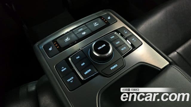 Hyundai Genesis DH Premium, 2016 17