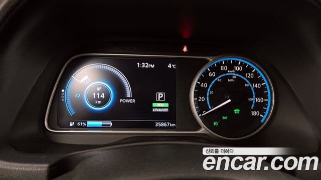 Nissan 리프 (ZE1) EV SL, 2019 8