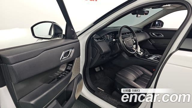 Land Rover Range Rover Velar 2.0 D240 SE, 2018 11