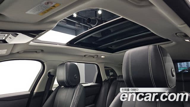 Land Rover Range Rover Velar 2.0 D240 SE, 2018 17