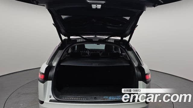 Land Rover Range Rover Velar 2.0 D240 SE, 2018 20