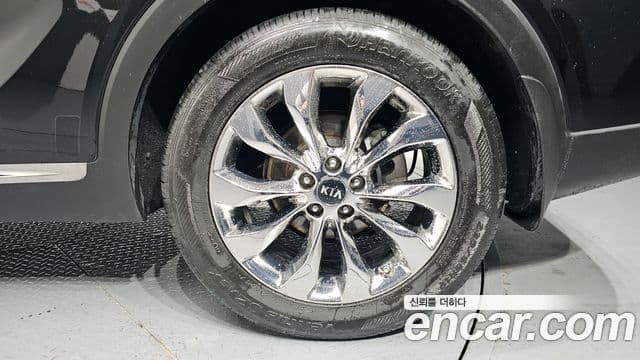 Kia The / новый New Sorento Master, 2019 все фото