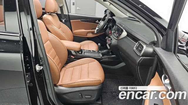 Kia The / новый New Sorento Master, 2019 12