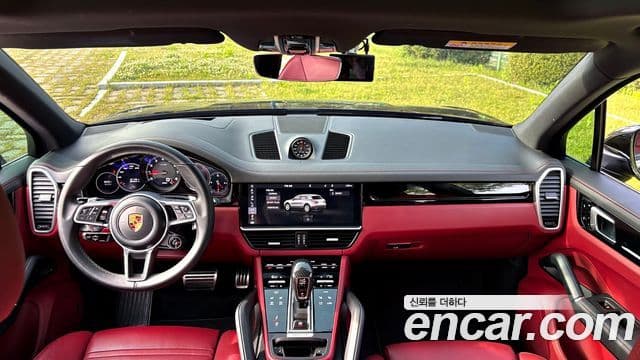 Porsche Cayenne (PO536), 2019 11