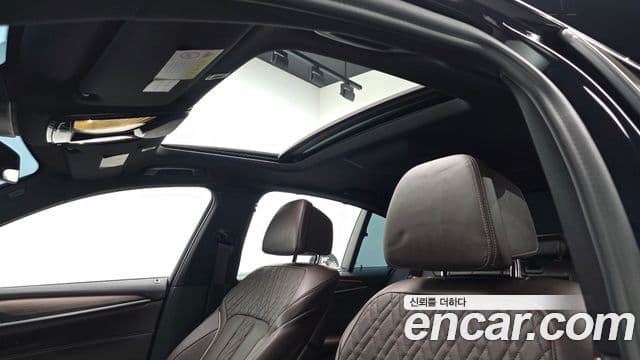 BMW 5시리즈 (G30) 520d M Sport Plus, 2018 17