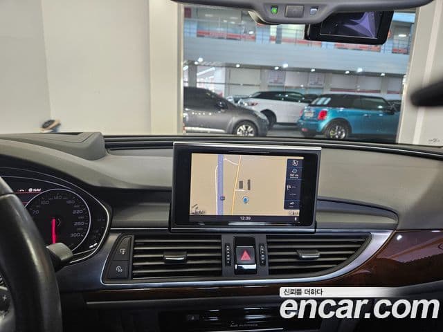 Audi New A6 C7, 2013 8