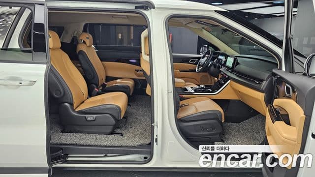 Kia Carnival 4세대 Signature, 2023 12