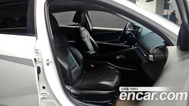 Hyundai Avante (CN7) Inspiration, 2022 10