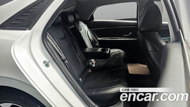 Hyundai Avante (CN7) Inspiration, 2022 12