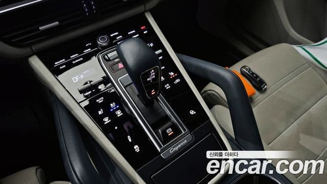 Porsche Cayenne (PO536) 3.0 купе, 2021 9