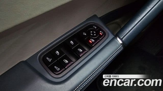 Porsche Cayenne (PO536) 3.0 купе, 2021 16