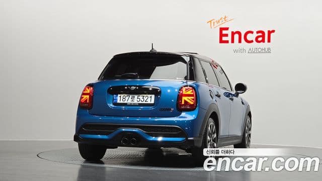 Mini Cooper S 3세대, 2023 4