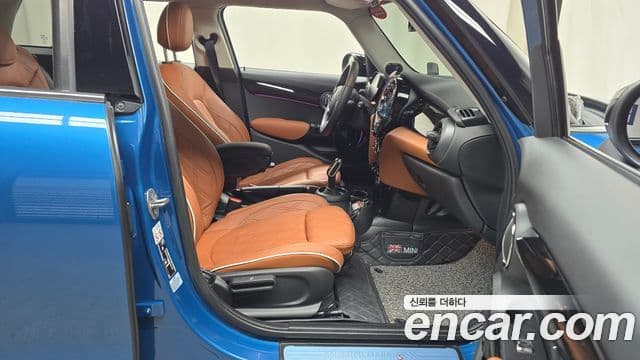 Mini Cooper S 3세대, 2023 11