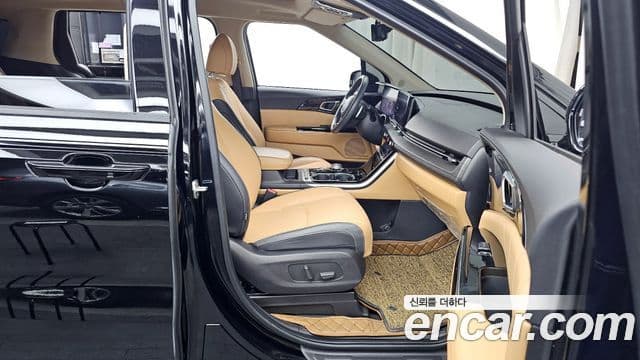Kia Carnival 4세대 Signature, 2023 11