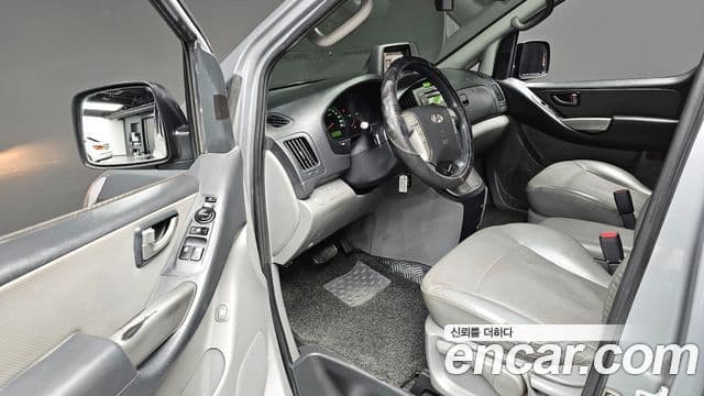 Hyundai Grand Starex CVX Premium, 2013 12