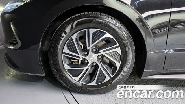 Hyundai Sonata гибрид (DN8) Modern, 2022 все фото