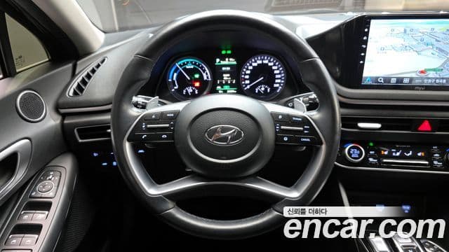 Hyundai Sonata гибрид (DN8) Modern, 2022 13