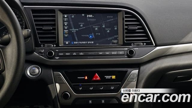 Hyundai Avante AD 1.6 GDI Value Plus, 2018 14