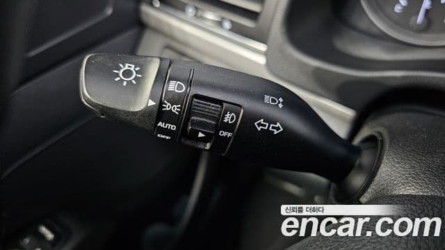 Hyundai Avante AD 1.6 GDI Value Plus, 2018 18