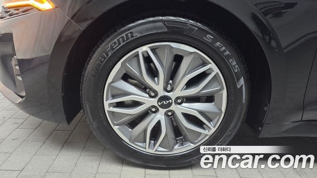 Kia K5 гибрид 3세대 Noblesse, 2023 все фото