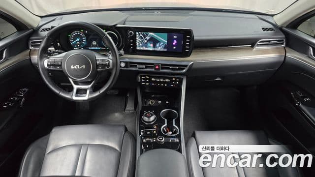 Kia K5 гибрид 3세대 Noblesse, 2023 7