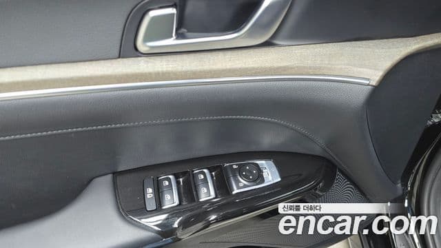 Kia K5 гибрид 3세대 Noblesse, 2023 18