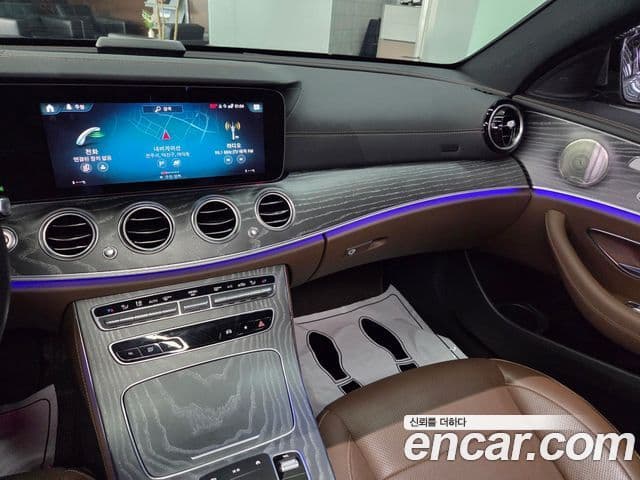 Mercedes-Benz E-класс W213 Avantgarde, 2022 15