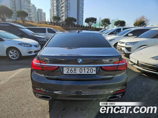 BMW 7시리즈 (G11), 2016 4