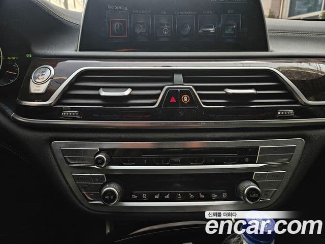 BMW 7시리즈 (G11), 2016 6