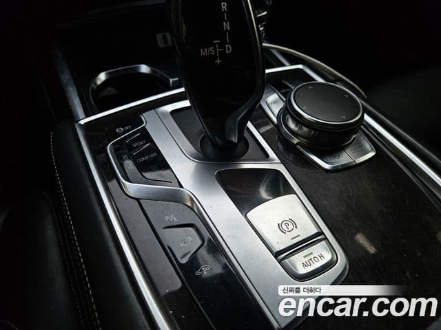 BMW 7시리즈 (G11), 2016 7