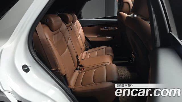 Genesis GV70, 2023 12