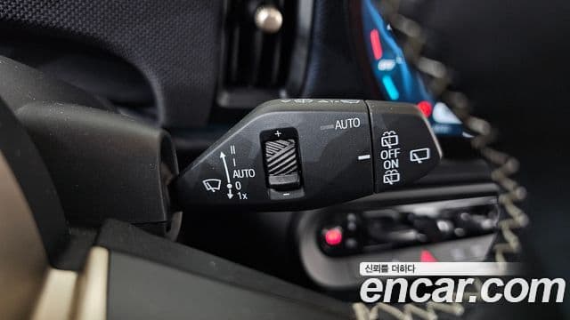 Mini Cooper C 4세대 Classic, 2025 18