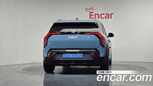 Kia EV3 Earth, 2026 4