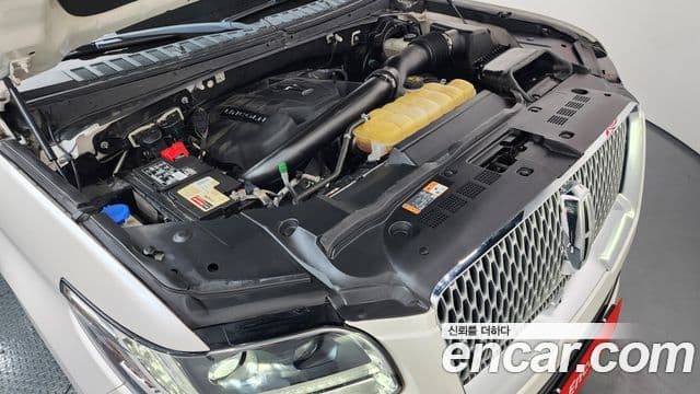 Lincoln Navigator 4세대 3.5L чёрный Label, 2018 6