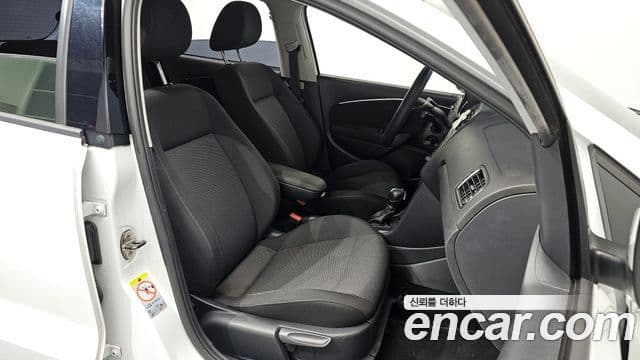 Volkswagen 폴로 5세대, 2016 12