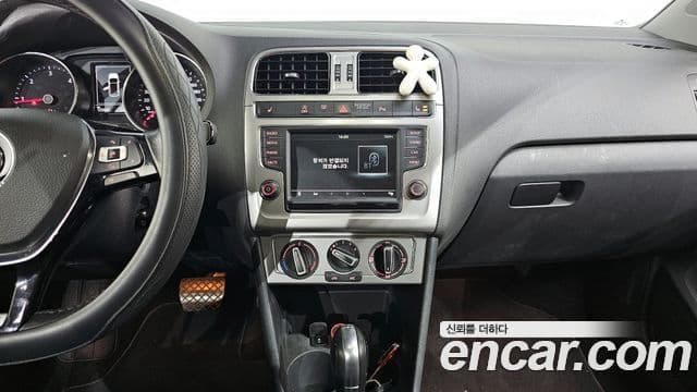 Volkswagen 폴로 5세대, 2016 19