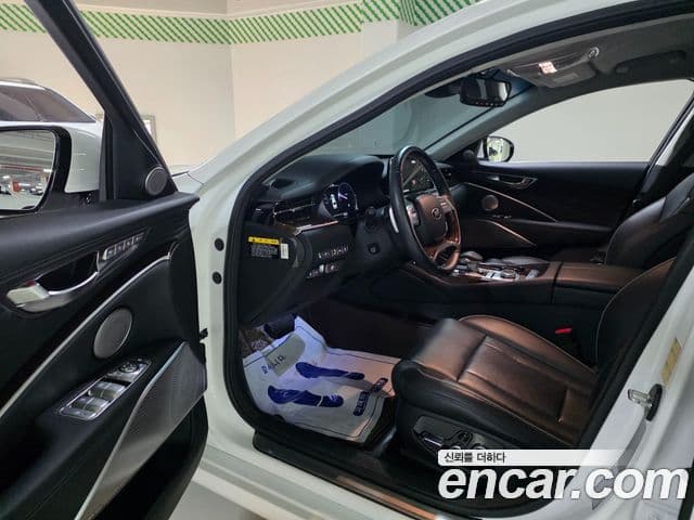 Kia The / новый K9 Grand Platinum, 2021 13