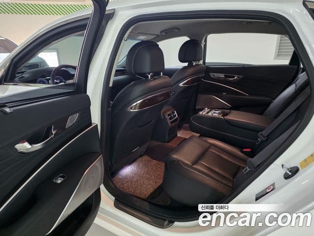 Kia The / новый K9 Grand Platinum, 2021 18