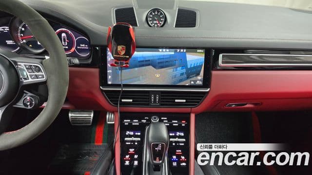 Porsche Cayenne (PO536) 4.0 турбо купе, 2020 14