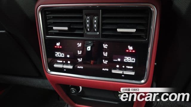 Porsche Cayenne (PO536) 4.0 турбо купе, 2020 18