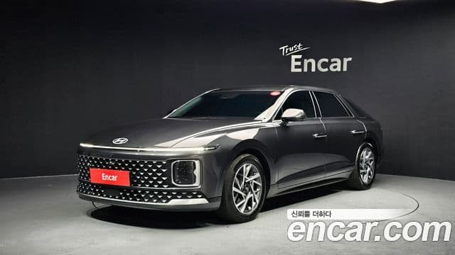 Hyundai Grandeur (GN7) Exclusive, 2025 1